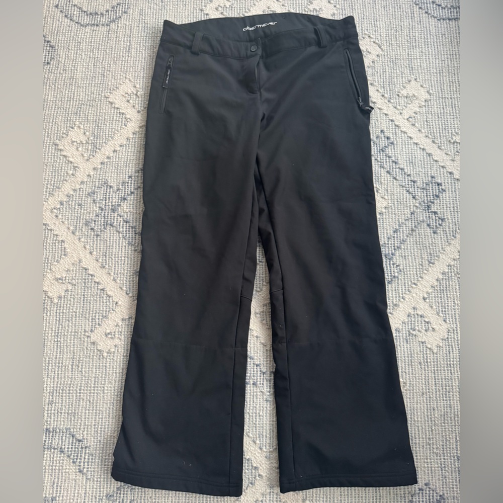 Women’s SKI or Snowboard Black Pants